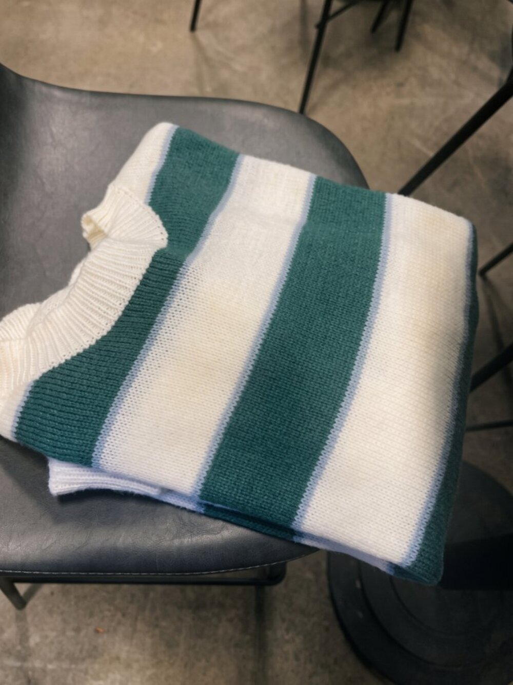 Women's Green White Striped Knit Sweater Long Sleeve Crew Neck Colorblock - Picture 6 of 6